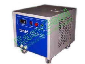 高精度控温利器 小型冷水机结构与维护全指南